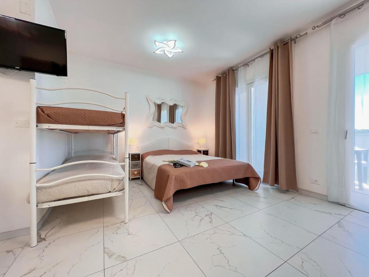 Zeus Apartman Bibione Kültér fotó