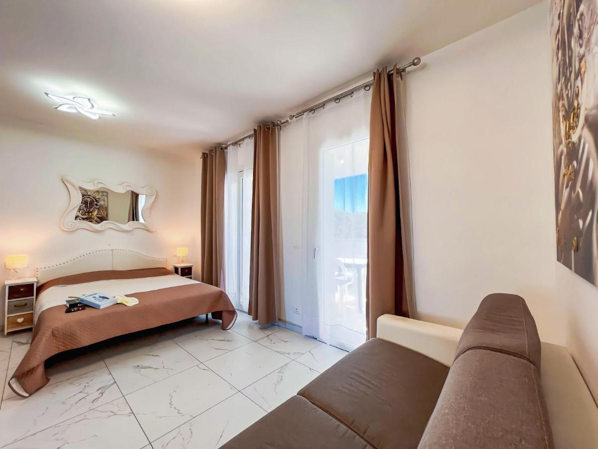 Zeus Apartman Bibione Kültér fotó